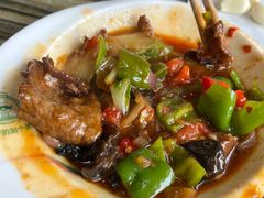 -歹歹的加个面过油肉拌面
