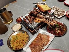 -丽伟的串·烧烤·砂锅(季景天地店)