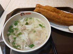-南城香·饭香串香馄饨香(青年路店)