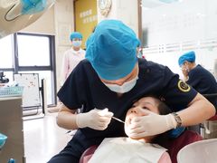 -金榜口腔连锁(福璟店)