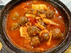 铁锅番茄牛肉丸-刘姐啤酒鱼民族演艺餐厅(西街总店)