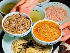 -裕兴记•蟹黄面馆(人民广场店)