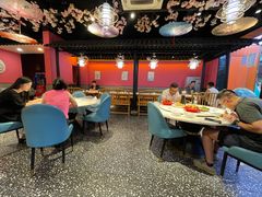 -老街烧烤大排档·地道湖北菜·龙虾馆(汉口火车站店)