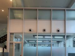 -奔驰上海利星(七宝店)