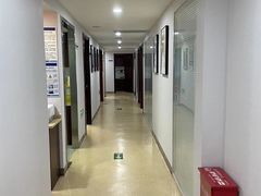 -瑞尔齿科(东方广场诊所)