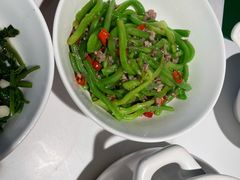 -费大厨辣椒炒肉(高铁吾悦广场店)