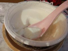 养颜蛋白炖鲜奶-发记甜品(山东街店)