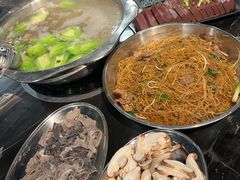 -牛一煲美食(江高店)