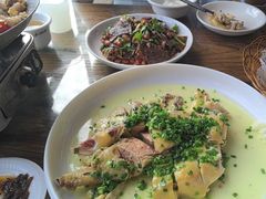 -老唐三下锅 ·张家界地标美食(溪布街店)