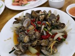 -小辣妹川味海鲜加工店(第一市场椰风巷店)