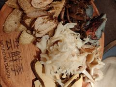-芸鲜季·云南野生菌餐厅· 云南风物味研社(闵行店)
