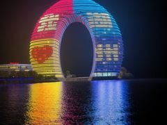 -湖州太湖旅游度假区-月亮广场