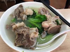 -华记原味汤粉王(海湾分店)