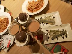 雪糕黑天使-必胜客(会展店)