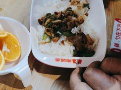 -南城香·饭香串香馄饨香(太平桥店)