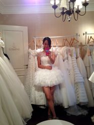 iphone_upload_pic-纯色时光婚纱艺术馆WHITE