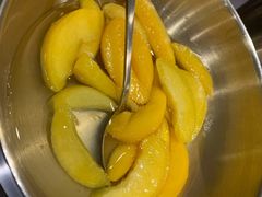 糖水黄桃-本炙炭烤·蒲烧活鳗料理店(金沙洲店)