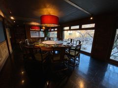 靠窗位-那家山城(樱桃园店)