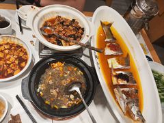 -饭橘汉江码头·乡野土菜馆(静安路店)