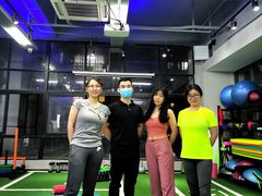 -AK健身普拉提拉伸私教馆(中八店)
