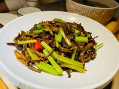 砂锅鹿茸菌-味莊·青岛菜(云霄路店)