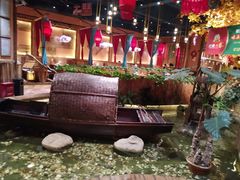 -老滇山寨•云南特色菜•地方菜•民族风情歌舞表演(金碧店)