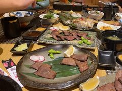 -久居·炭火烤肉(景辰大厦店)