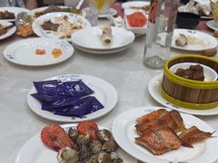 -四海一家自助餐(益田假日广场店)