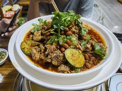 -云南印象昭通天麻火腿鸡(新疆石油花园二期店)