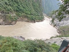 -丽江虎跳峡景区-售票处