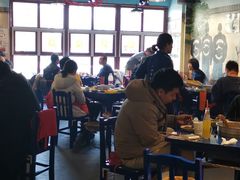 -马路边边 传媒大学店