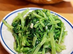 蒜泥空心菜-肖记公安牛肉鱼杂(田林路店)