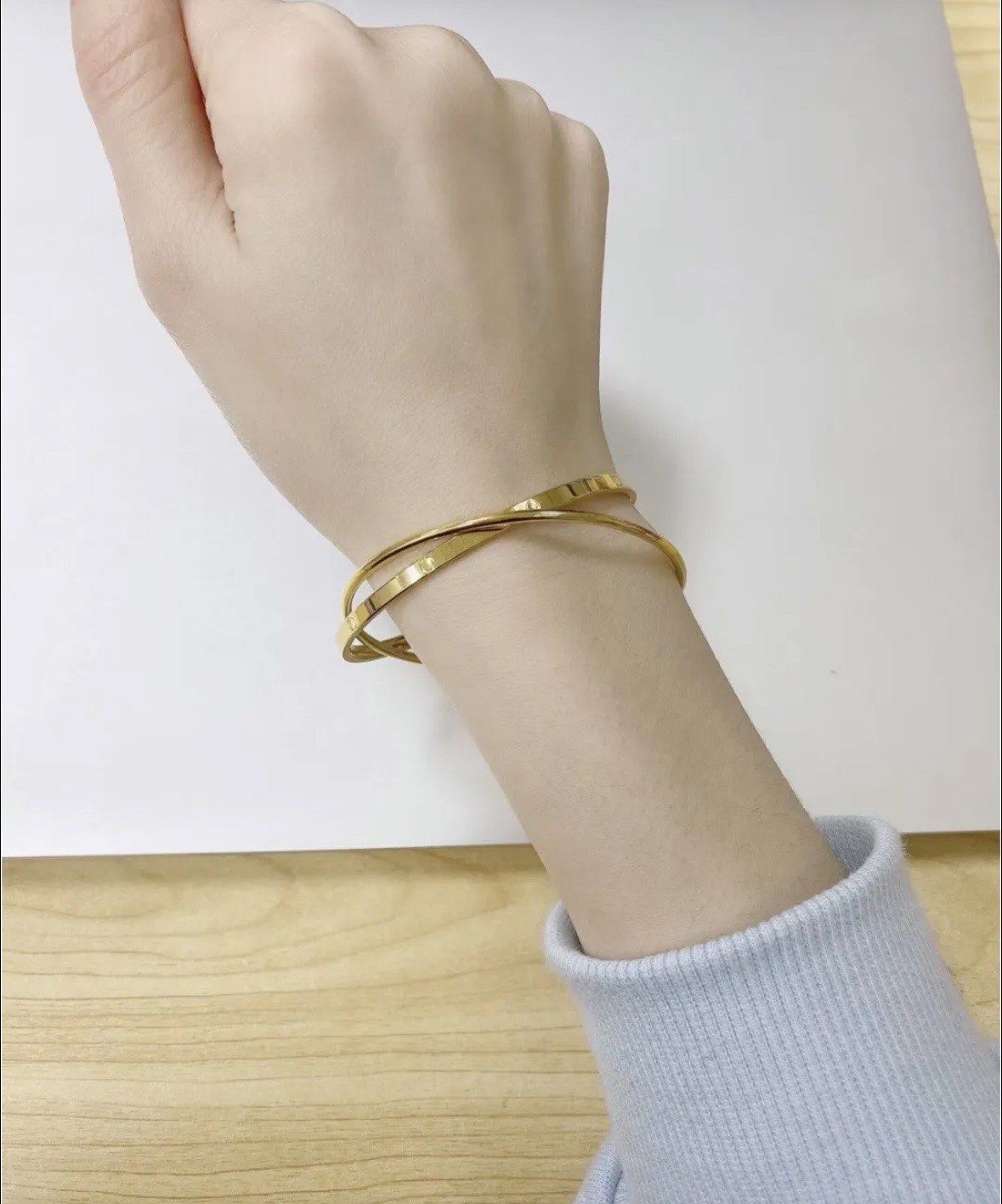 crd克徕帝双圈黄金手镯
 世间美好与你环环相扣
双环一戴,一生最