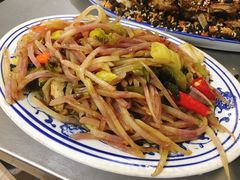 -唠叨坊私房菜(五一街店)