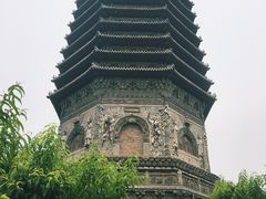 -玲珑塔公园