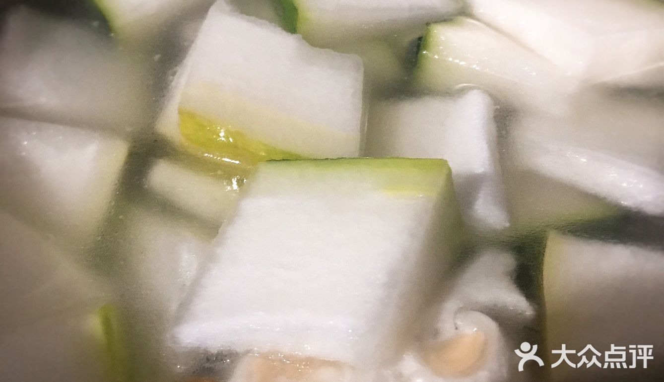 荤素搭配很重要之冬瓜小排骨汤