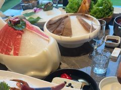 -德天肥牛海鲜火锅(城西银泰店)