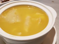 浓汤花胶鸡汤-维园悦谱·海派家常菜(乌鲁木齐南路店)