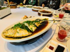 -贝勒爷·酥不腻烤鸭