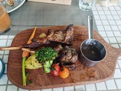 碳烤法切羊排-小满Grainkitchen(滨江商业广场店)