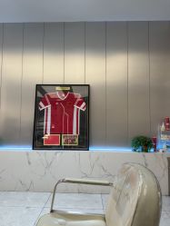 -PE SALON
