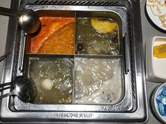 -海底捞火锅(杭州萧山宝龙广场店)