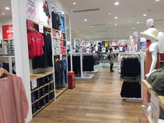 -优衣库(广州恒宝广场店)