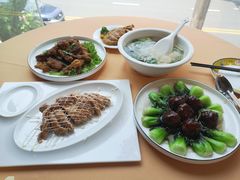 -功德林(南京西路店)