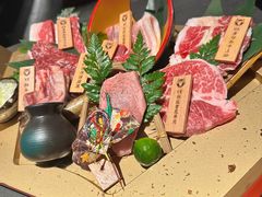 -铭牛烧肉·和牛海鲜自助(高新月牙湖店)