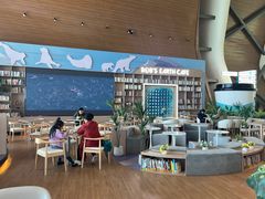 -抱抱地球咖啡馆(国家海洋博物馆店)
