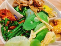 -素满香·全民食养自助(长宁龙之梦店)