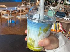 -抱抱地球咖啡馆(国家海洋博物馆店)