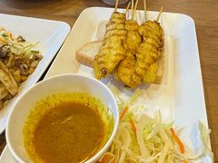 -两兄弟Song Pee Nong(2号店)