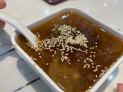 -凤凰路何眼镜香辣蟹(花果园店)
